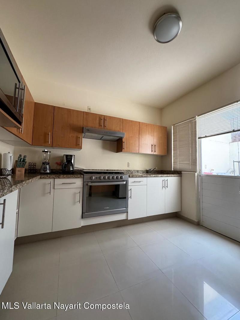 20250808204819245587000000 o