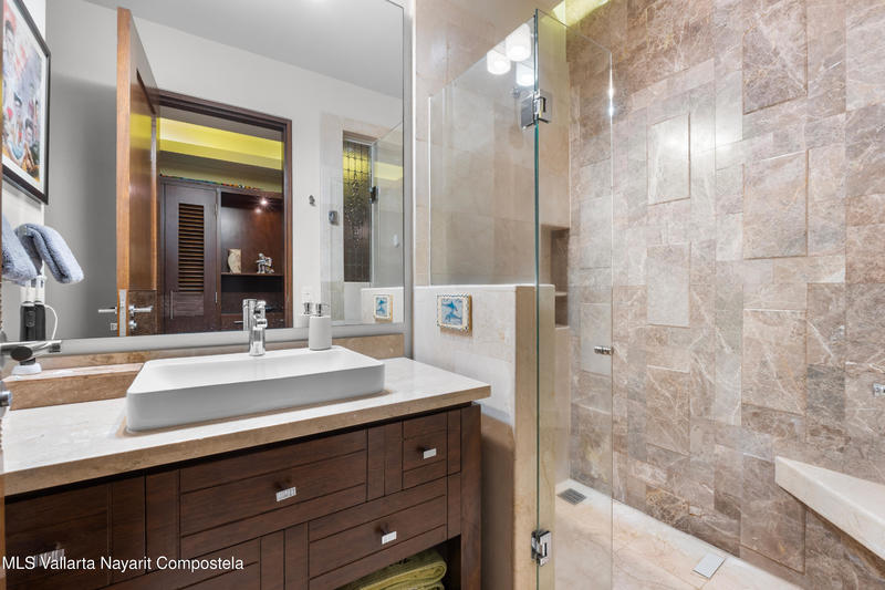 20251221055215119896000000 o