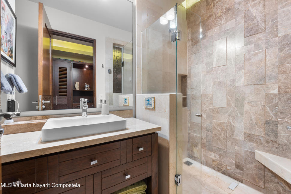 20251221055215119896000000 o