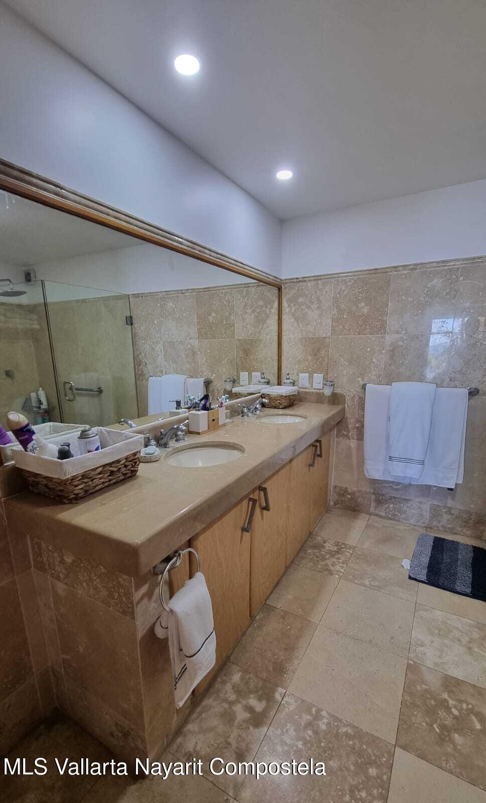 20251030190137675544000000 o