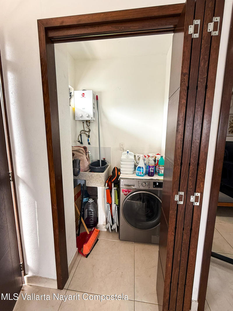 20251230173821033801000000 o