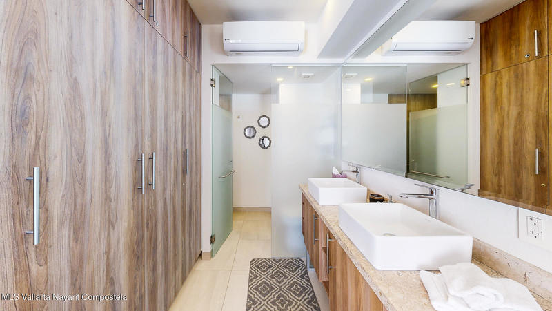 20251010213637819823000000 o