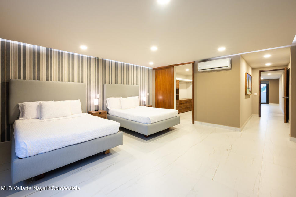 20250930174328161976000000 o