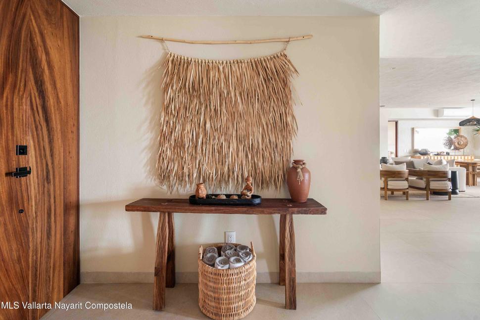 20250611181530918361000000 o