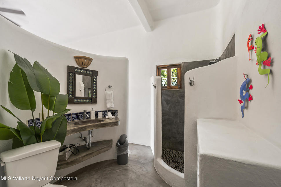 20251110205532836341000000 o