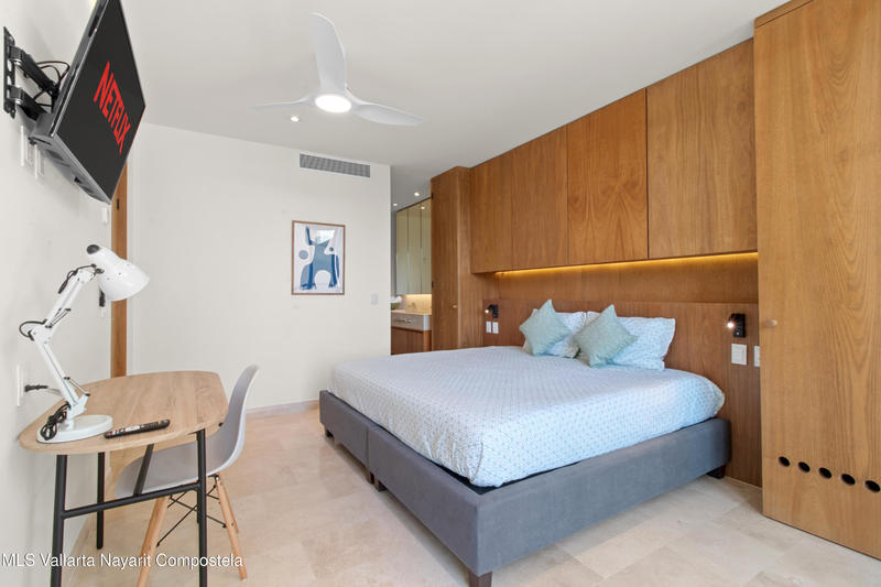 20250905195110760139000000 o