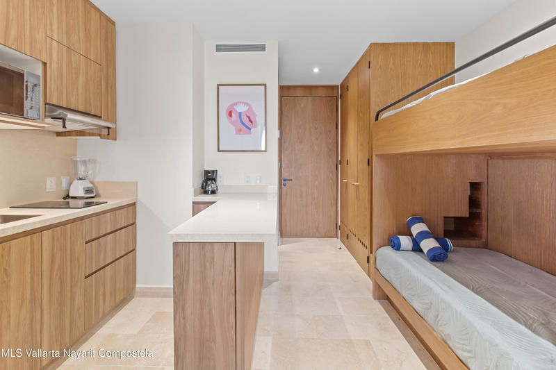 20250908231343152905000000 o