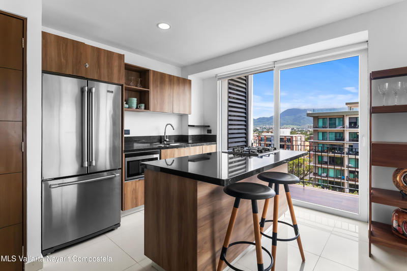 20251022175639612701000000 o