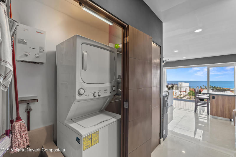 20250721225808528139000000 o